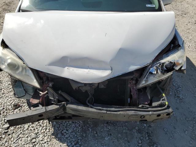 2018 TOYOTA SIENNA LE - 5TDKZ3DC6JS903272