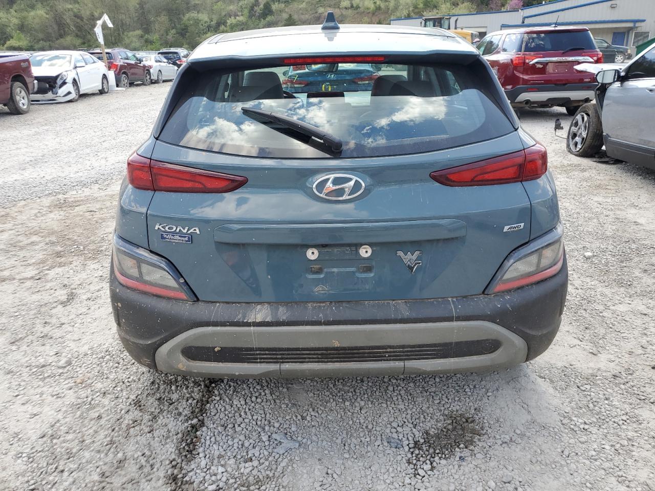 KM8K2CABXPU935318 2023 Hyundai Kona Se