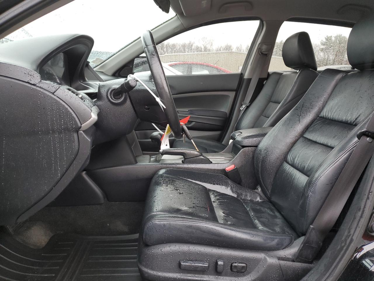 1HGCP2F69BA027079 2011 Honda Accord Se