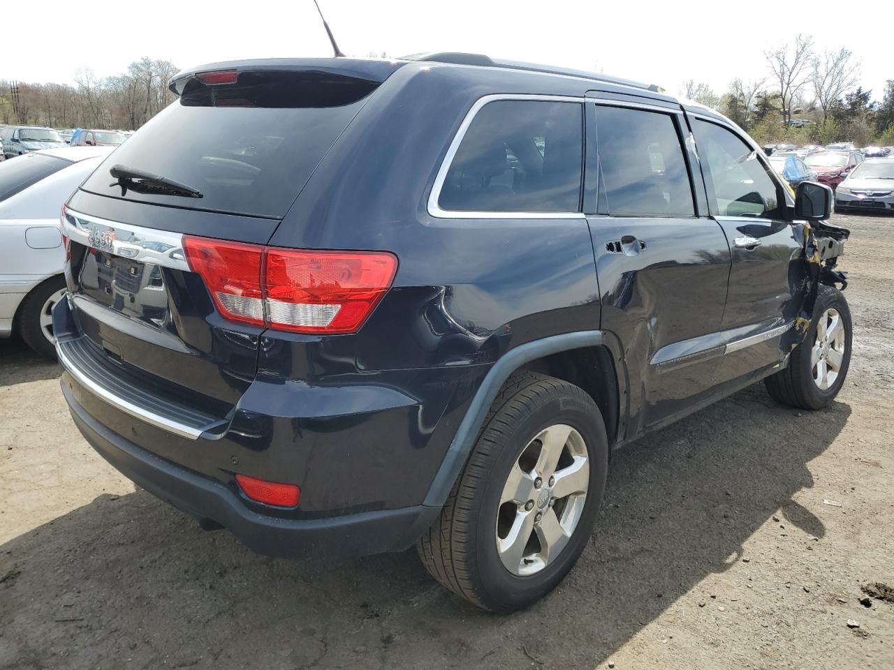 1J4RR5GG3BC521514 2011 Jeep Grand Cherokee Limited
