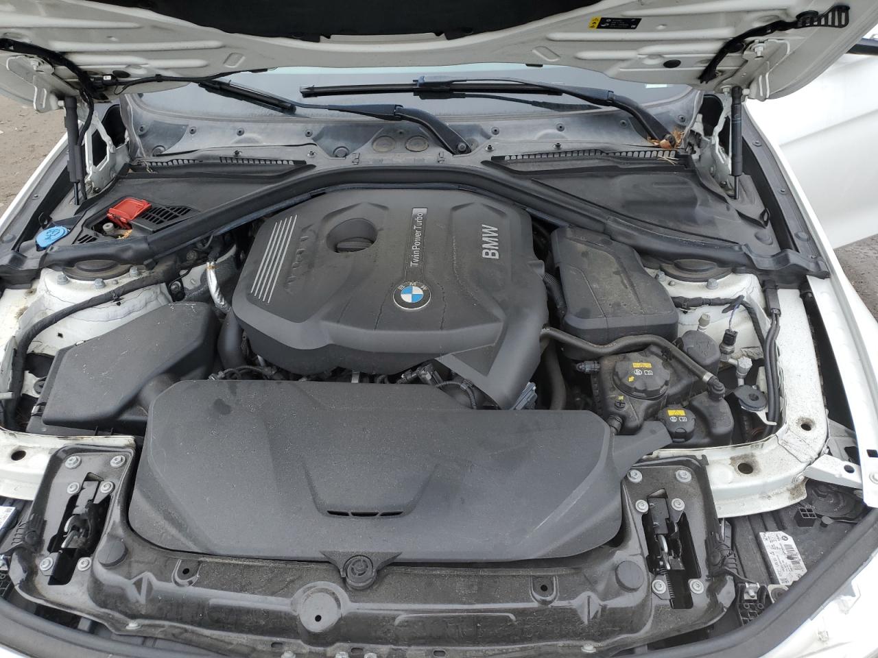 WBA8D9G57HNT91477 2017 BMW 330 Xi