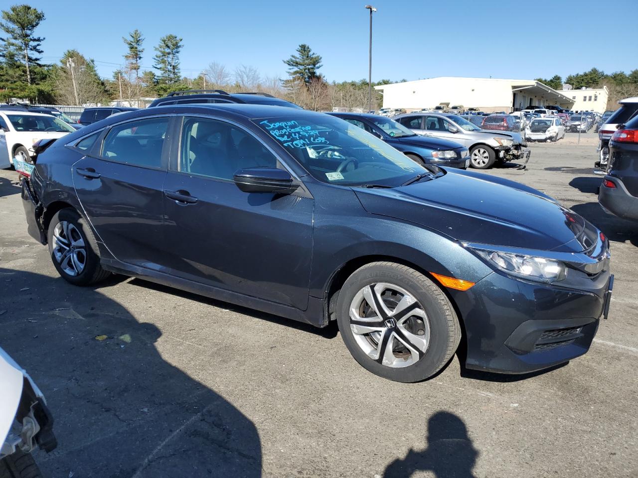 2018 Honda Civic Lx vin: 2HGFC2F50JH606414