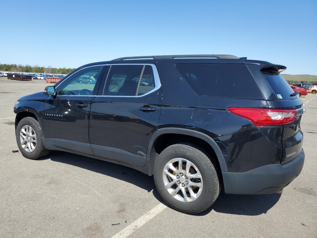 1GNERGKW1MJ201872 2021 Chevrolet Traverse Lt