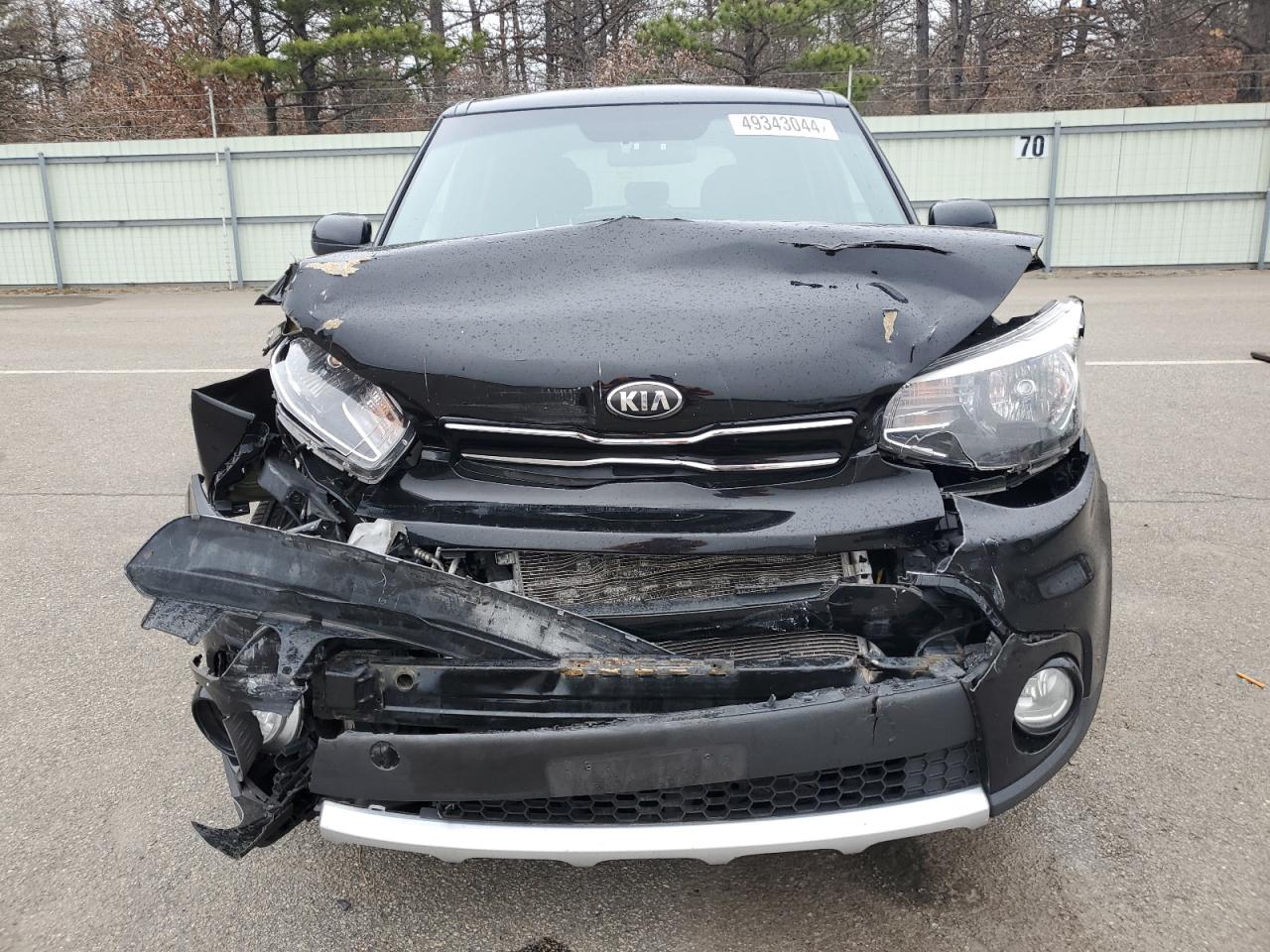 KNDJP3A58J7573572 2018 Kia Soul +