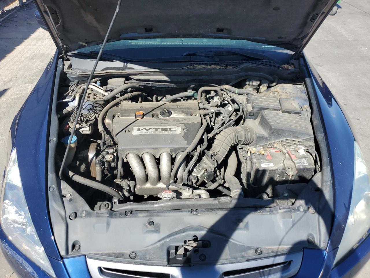 1HGCM558X4A121035 2004 Honda Accord Ex