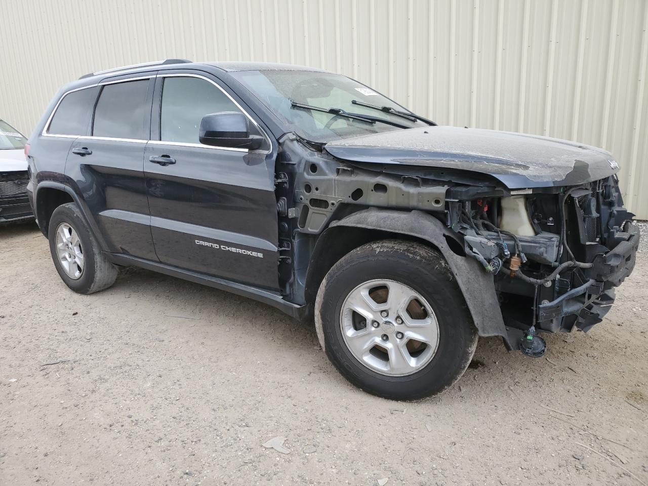 1C4RJFAG1EC242921 2014 Jeep Grand Cherokee Laredo