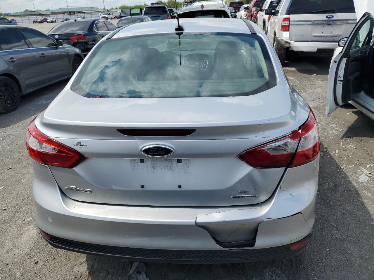1FADP3F23EL138117 2014 Ford Focus Se