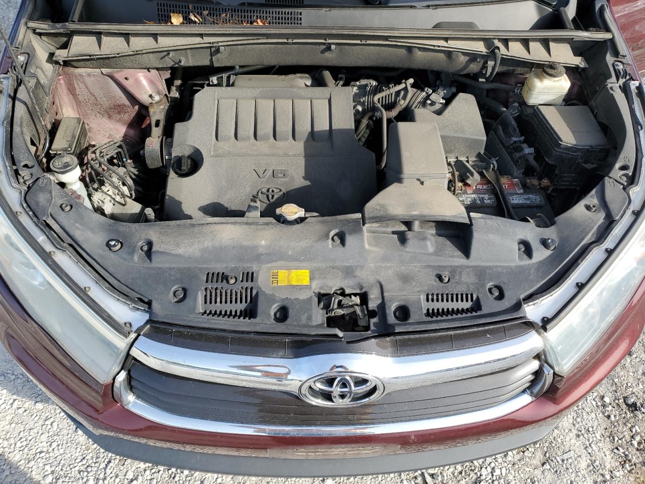 5TDJKRFH6FS133206 2015 Toyota Highlander Xle