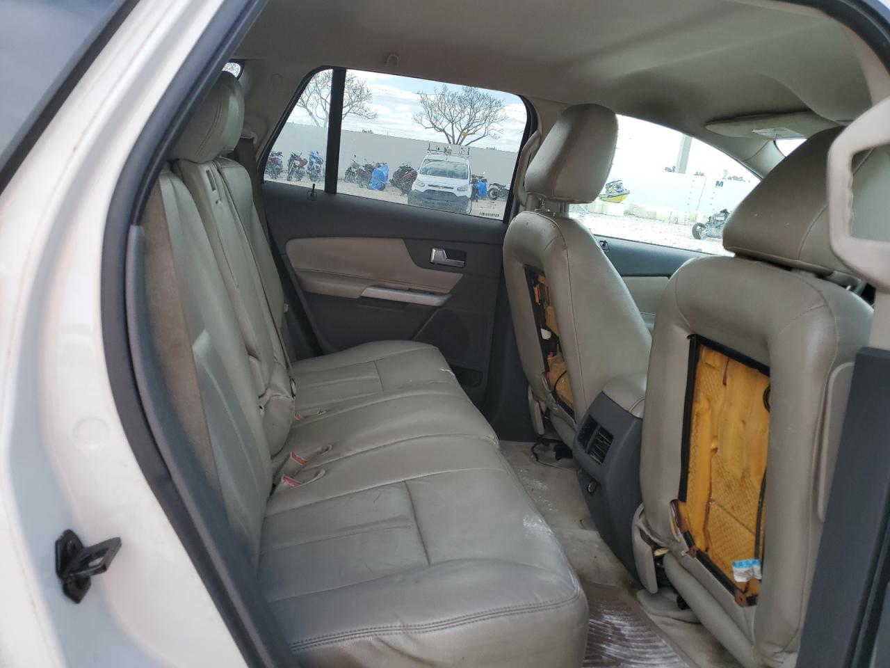 2FMDK3GC5BBB23626 2011 Ford Edge Se