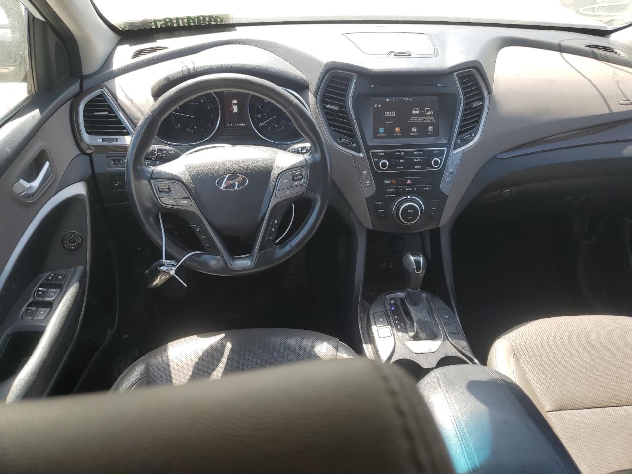 5NMZU3LB1HH027438 2017 Hyundai Santa Fe Sport