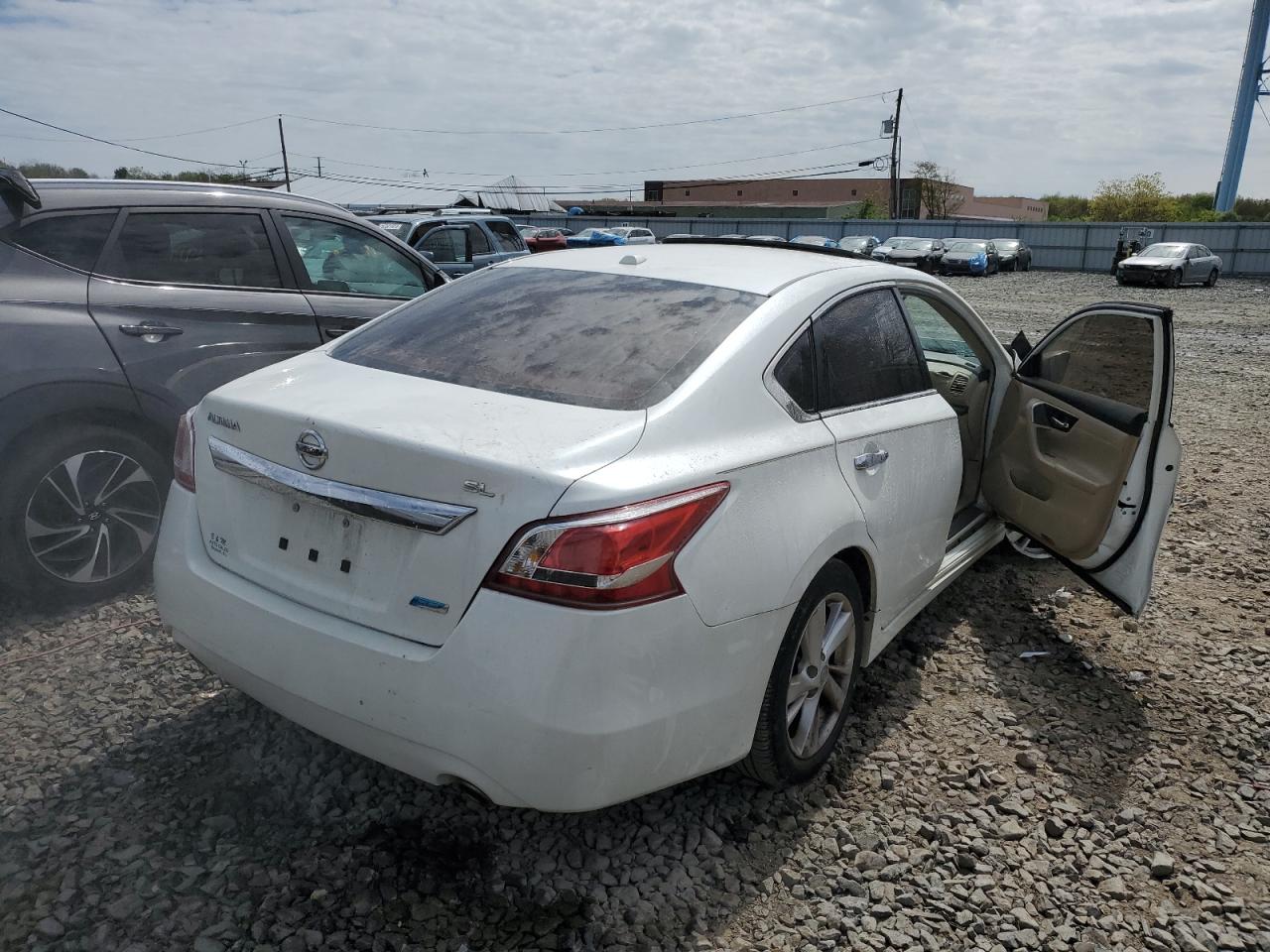 1N4AL3AP0DC110209 2013 Nissan Altima 2.5