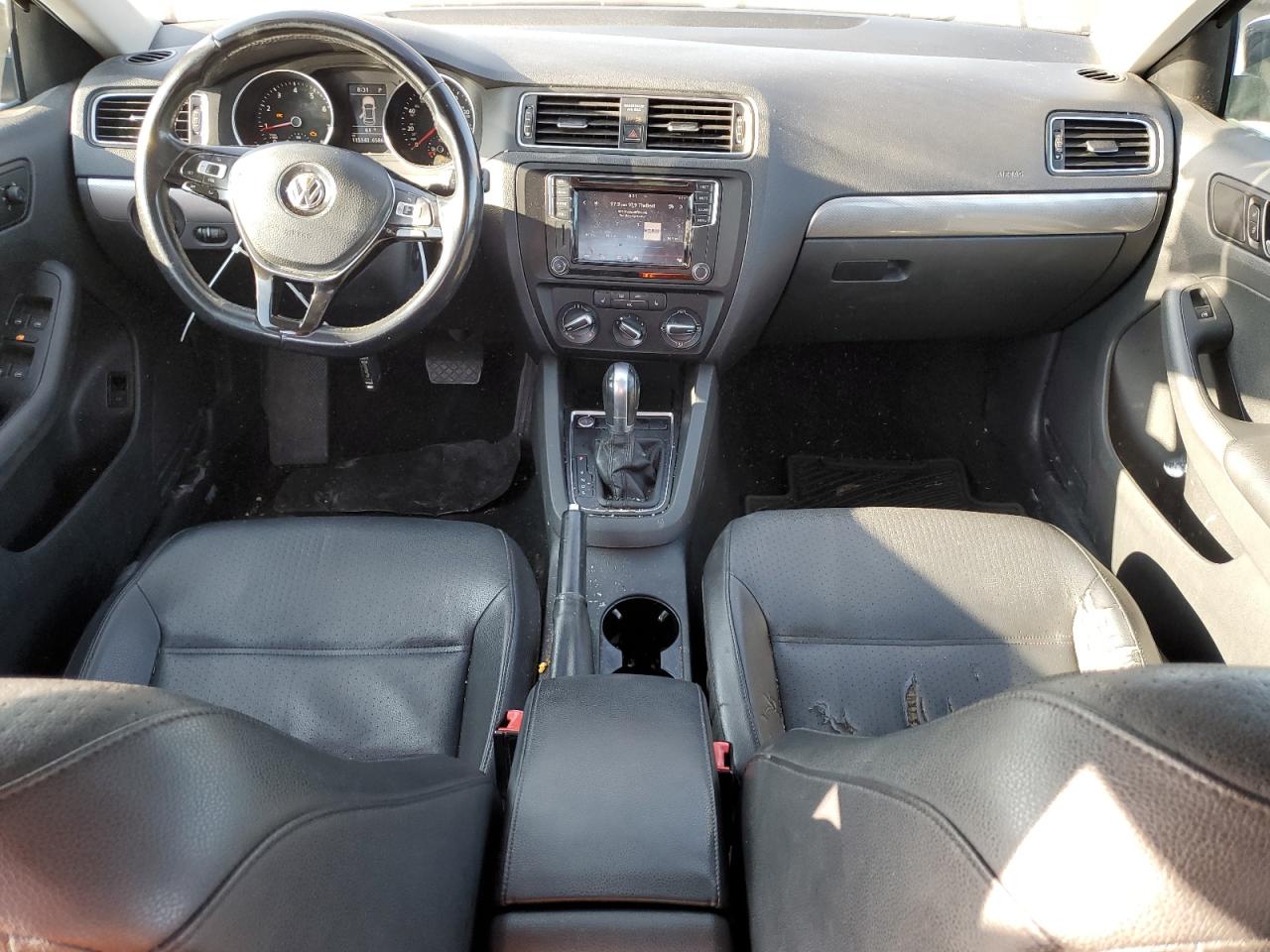 3VWDB7AJ5HM267359 2017 Volkswagen Jetta Se