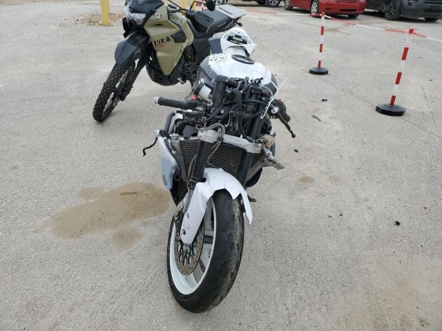 2019 SUZUKI GSX-R600 - JS1GN7FA9K7100563