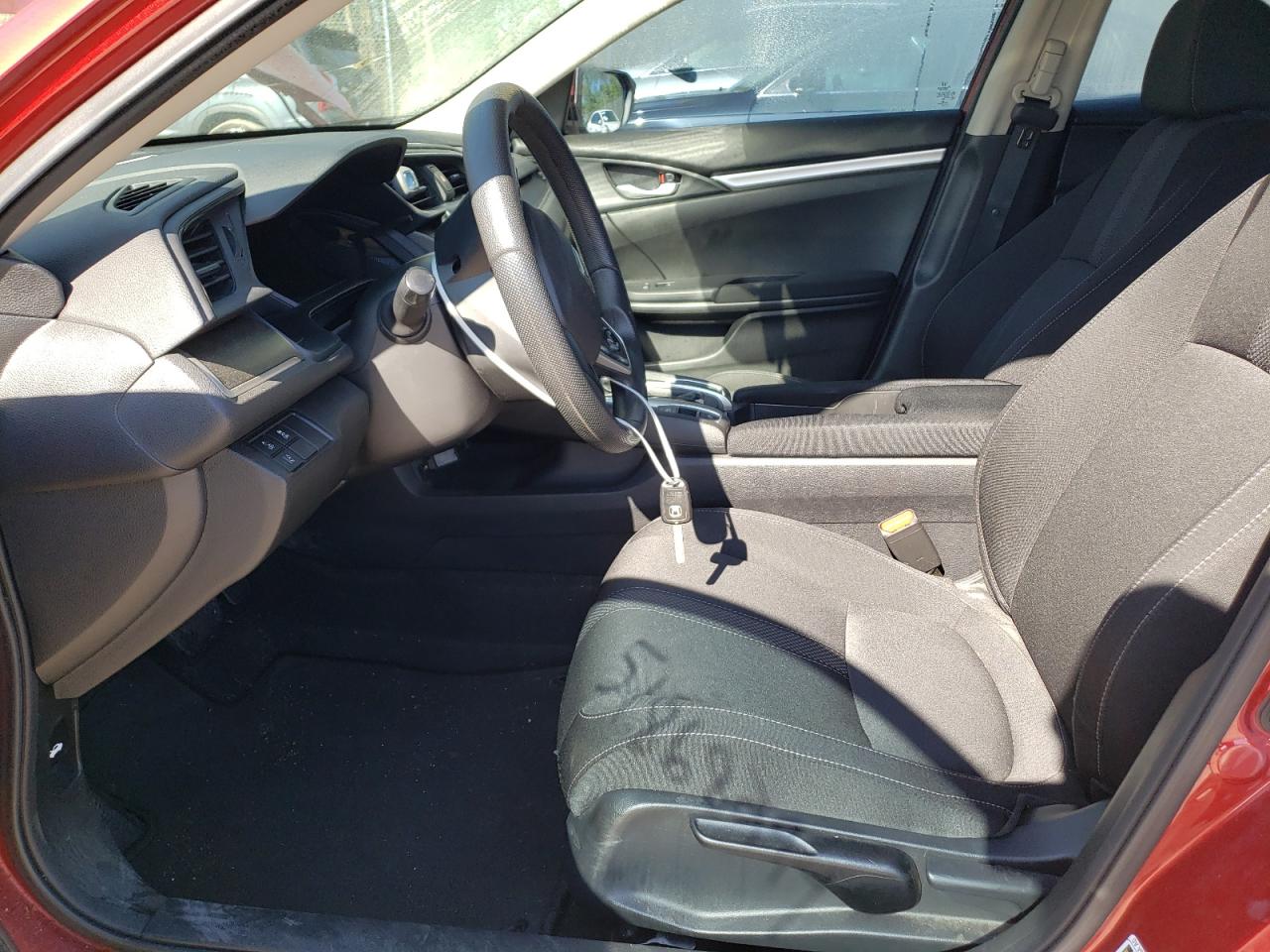 2HGFC2F60KH552235 2019 Honda Civic Lx