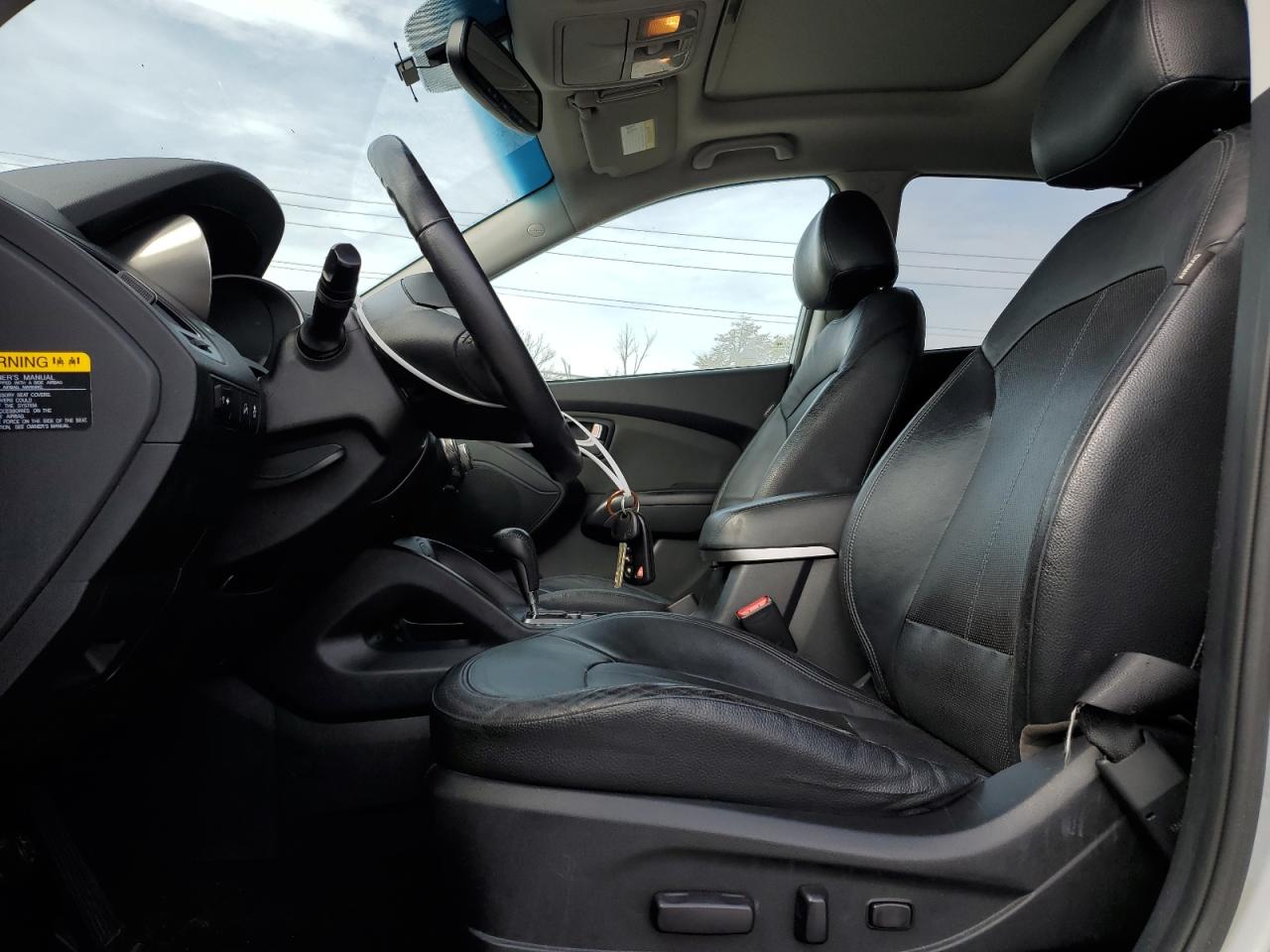 KM8JU3AC8CU323952 2012 Hyundai Tucson Gls