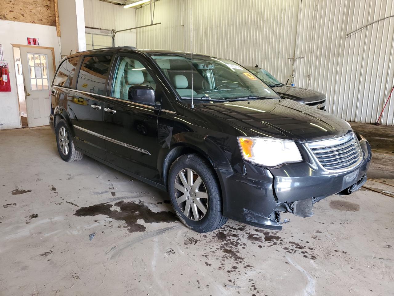 2C4RC1BG2FR582521 2015 Chrysler Town & Country Touring