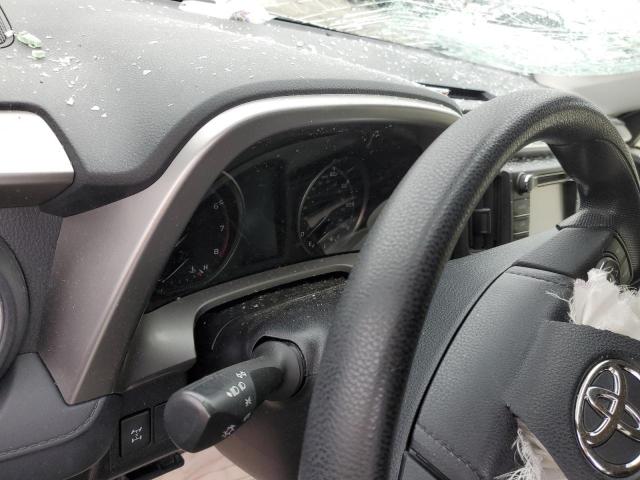 2018 TOYOTA RAV4 LE - JTMBFREV5JJ214171