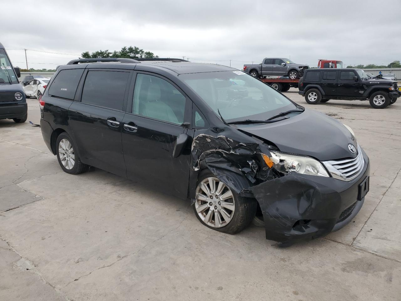 5TDDK3DCXBS005059 2011 Toyota Sienna Xle