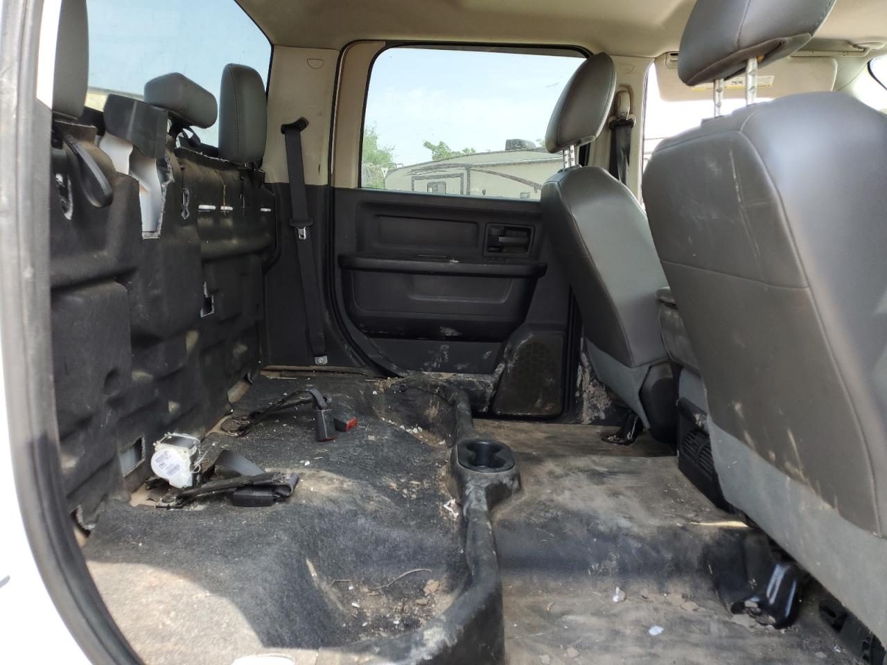 3C7WRSCL2FG690519 2015 Ram 3500