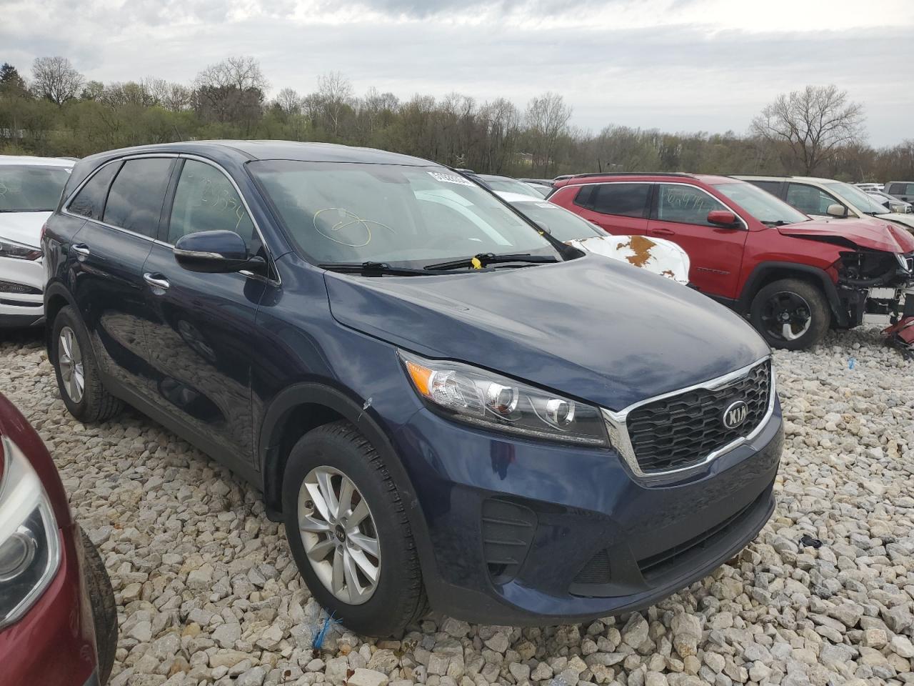 2019 Kia Sorento L vin: 5XYPG4A37KG505055