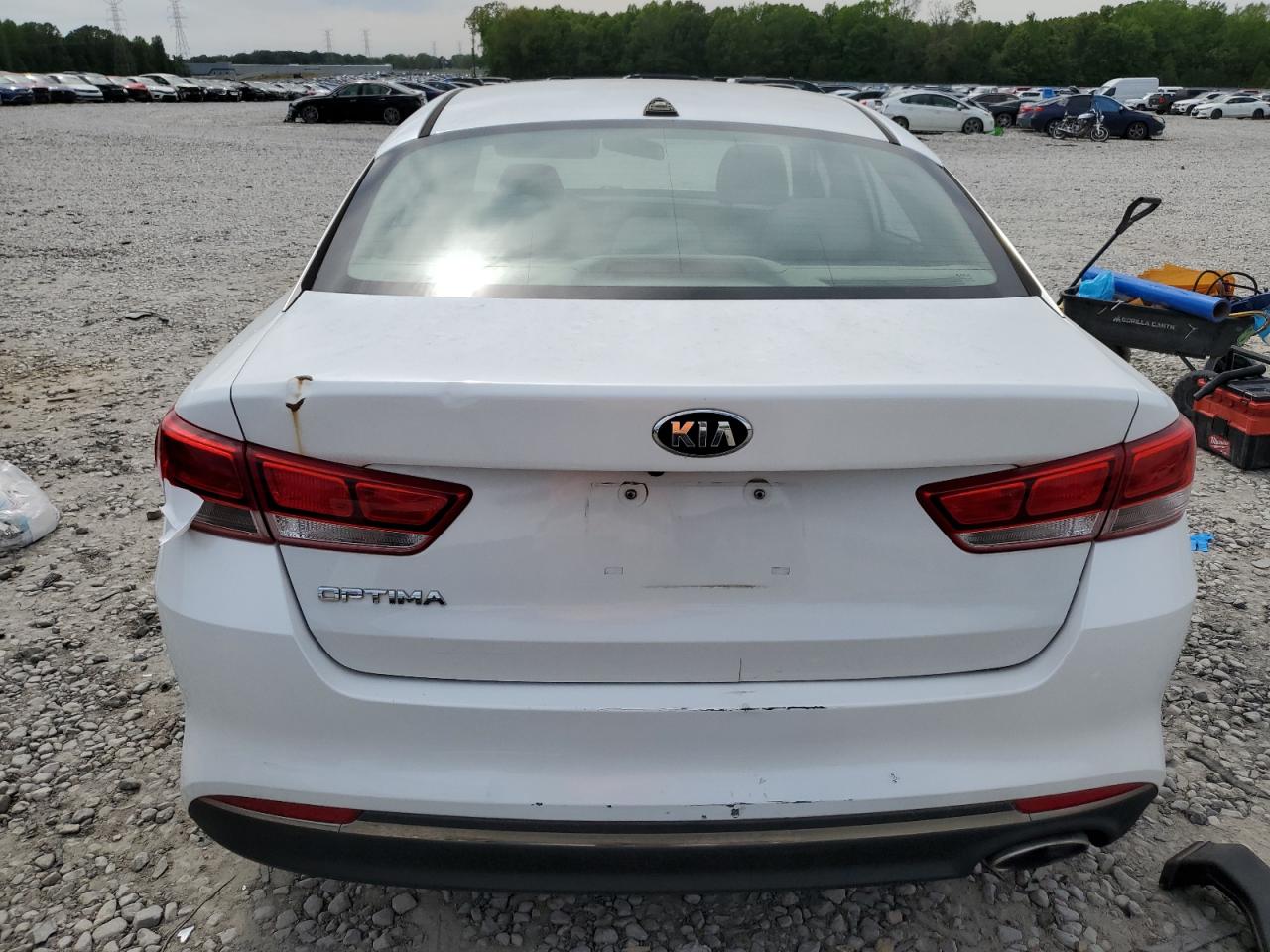 2016 Kia Optima Lx vin: 5XXGT4L30GG036783