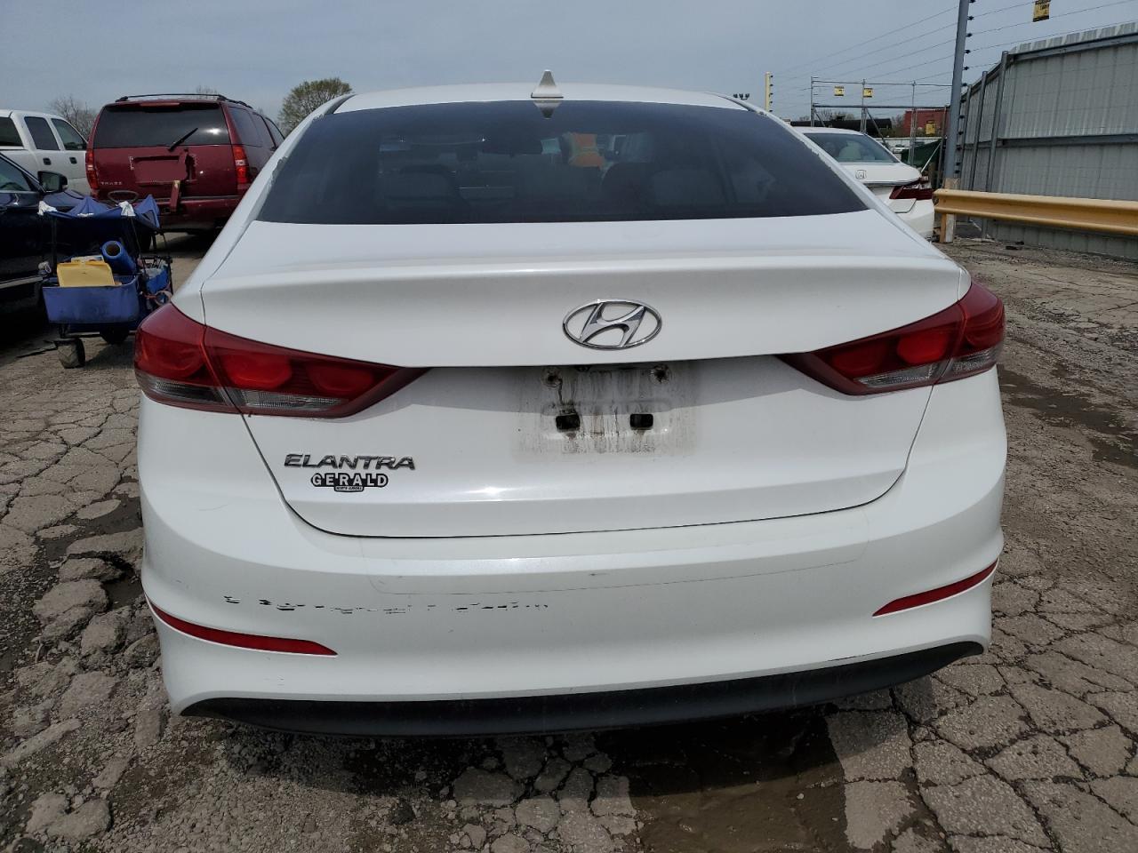 5NPD84LF2HH065884 2017 Hyundai Elantra Se