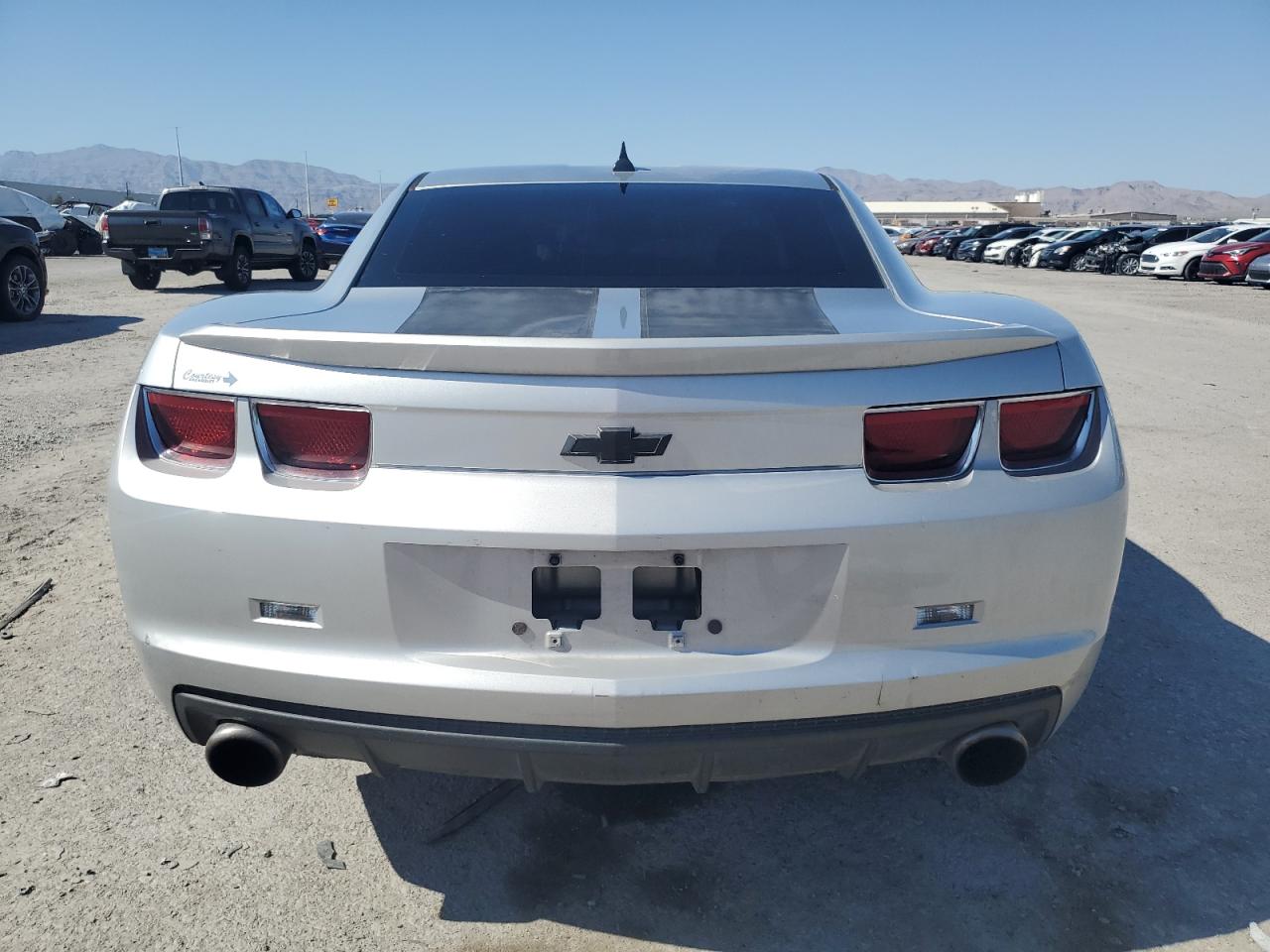 2012 Chevrolet Camaro Ls vin: 2G1FA1E39C9102304