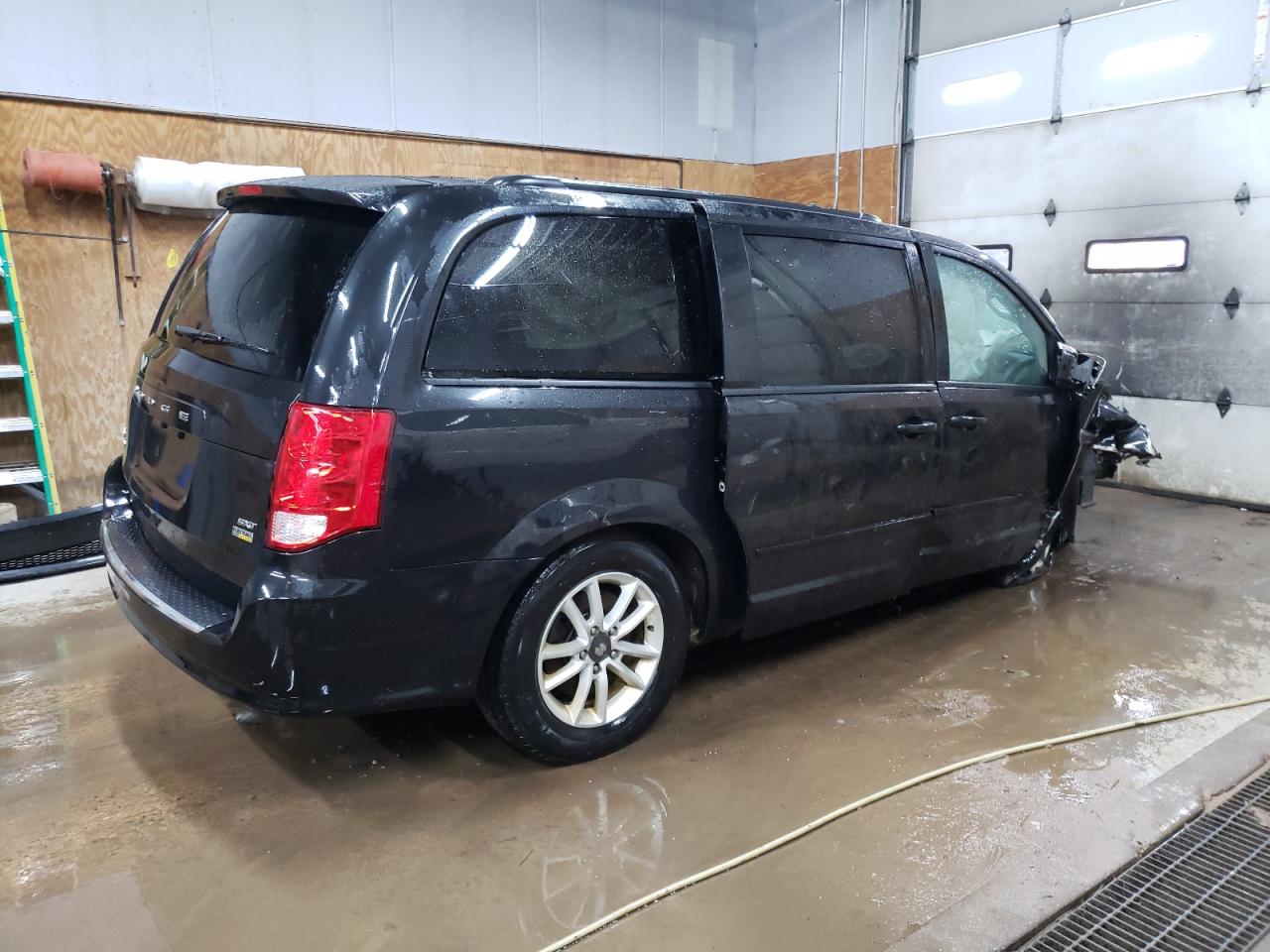 2C4RDGCGXER245527 2014 Dodge Grand Caravan Sxt