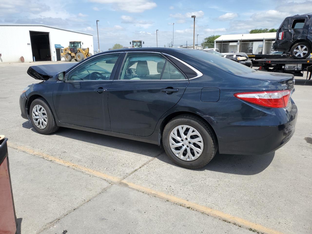 2016 Toyota Camry Le vin: 4T1BF1FK4GU216390