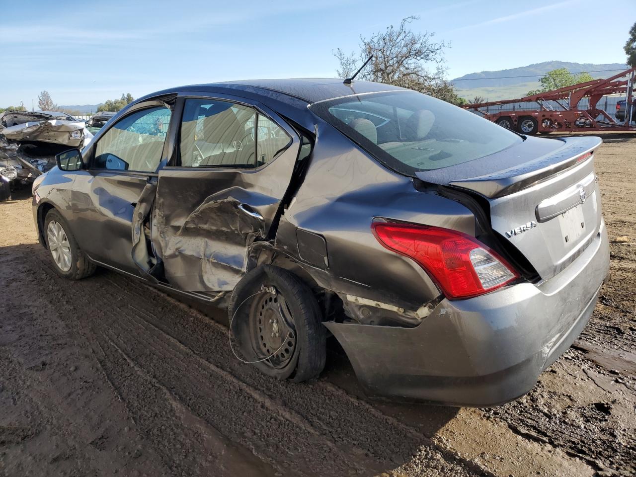 3N1CN7AP2HL840382 2017 Nissan Versa S