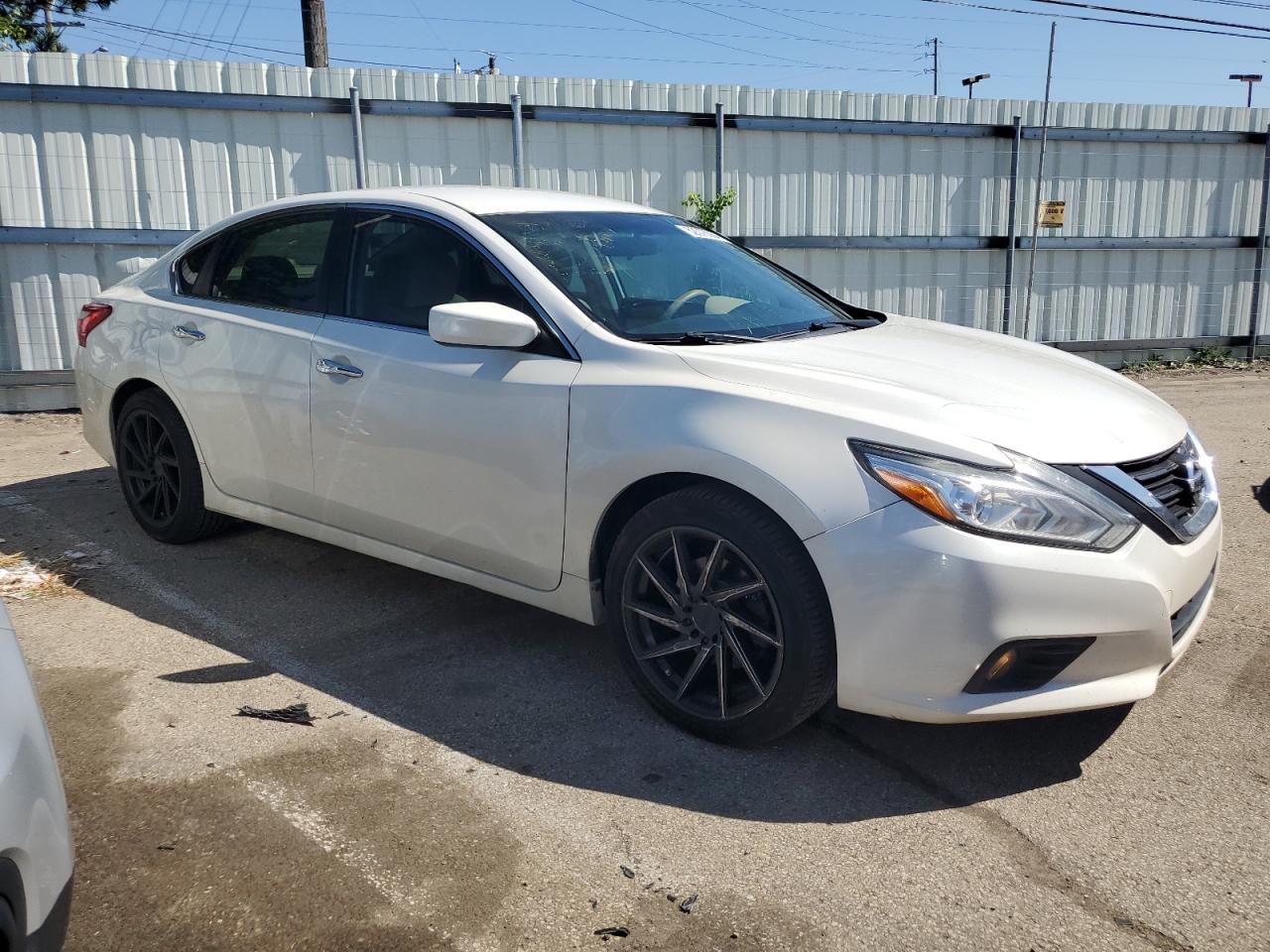 1N4AL3AP9GC121844 2016 Nissan Altima 2.5