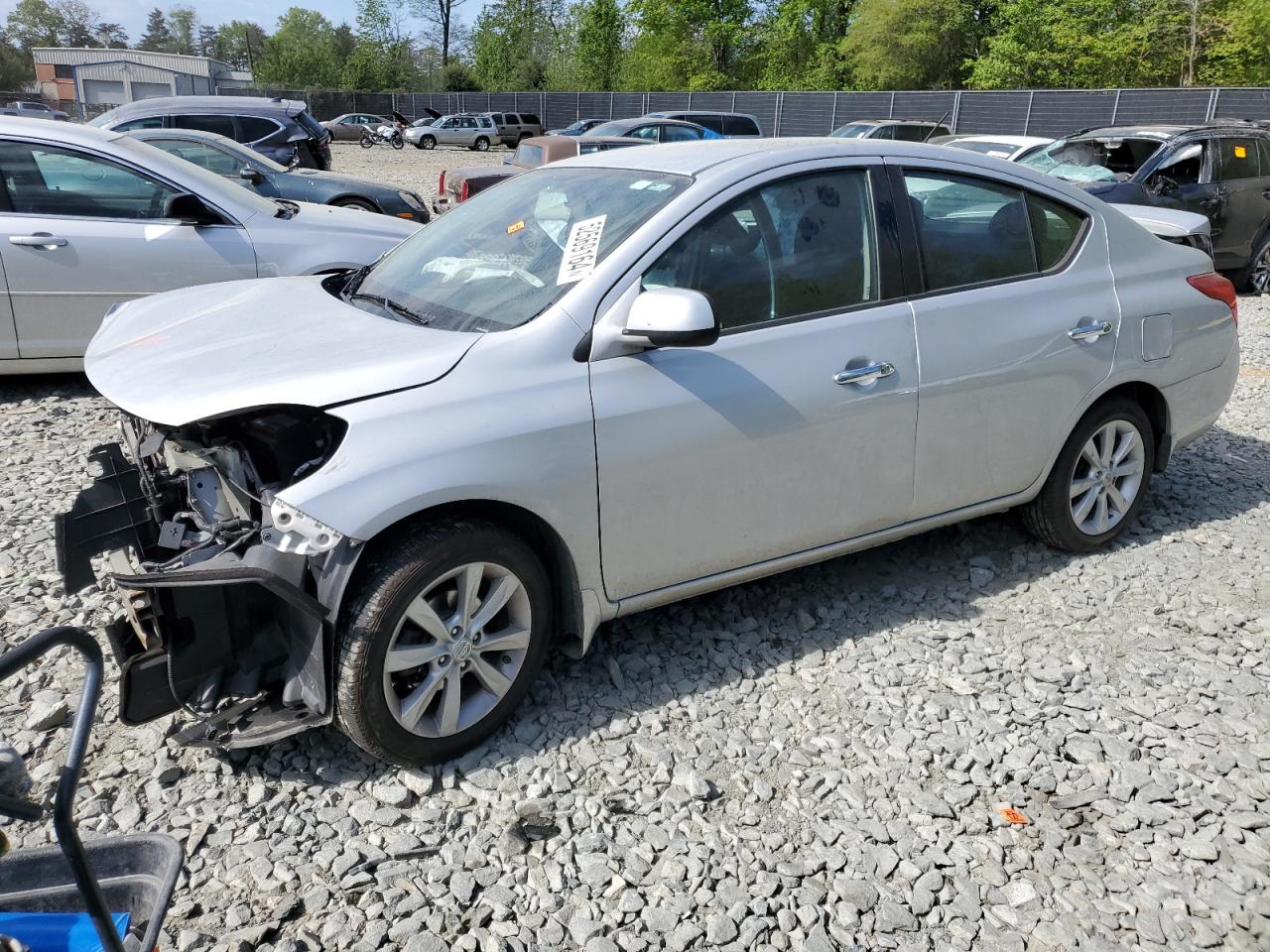 Lot #2500804179 2014 NISSAN VERSA S