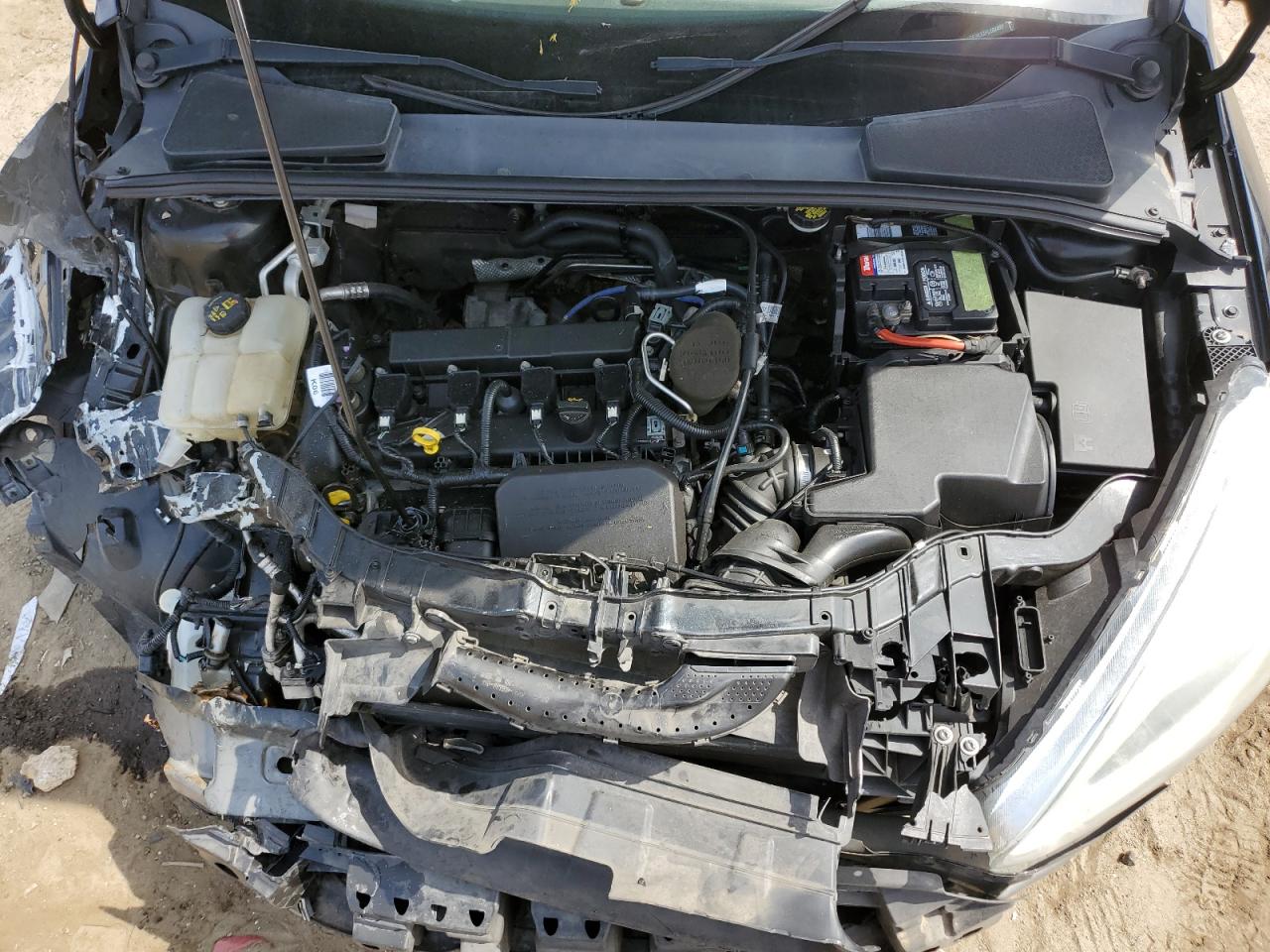 1FADP3K23FL282497 2015 Ford Focus Se