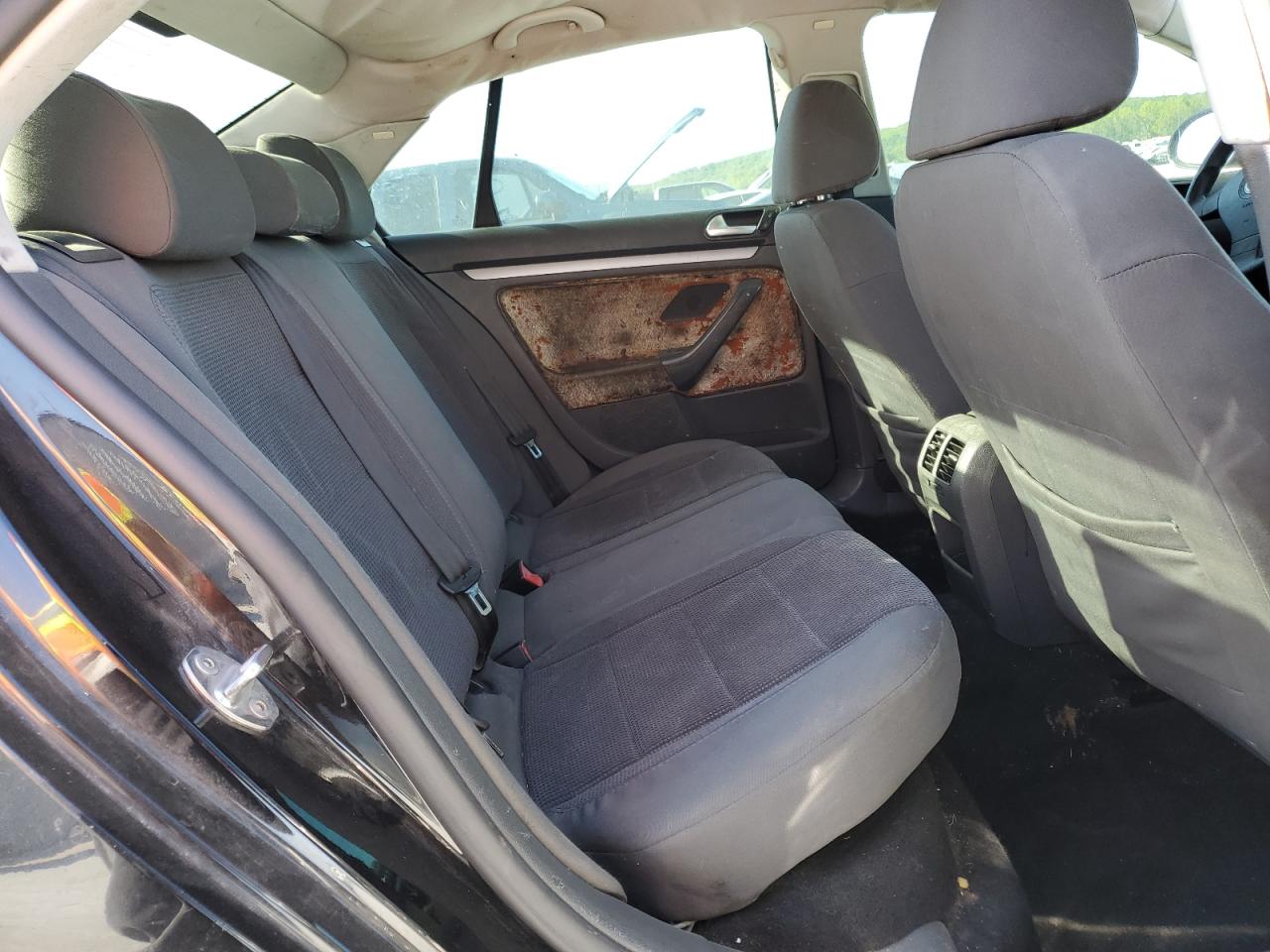 3VWJM71K88M016888 2008 Volkswagen Jetta S