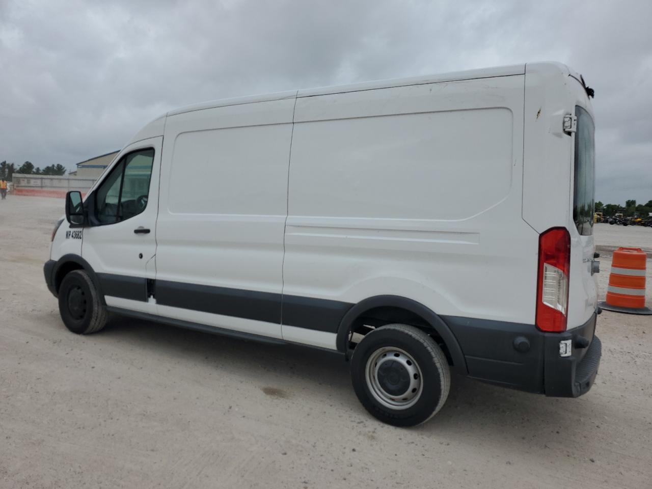 2018 Ford Transit T-250 vin: 1FTYR2CM4JKA47461