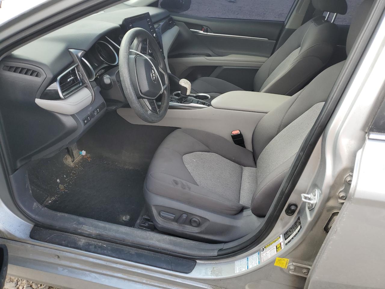 4T1C11BK3MU035060 2021 Toyota Camry Le