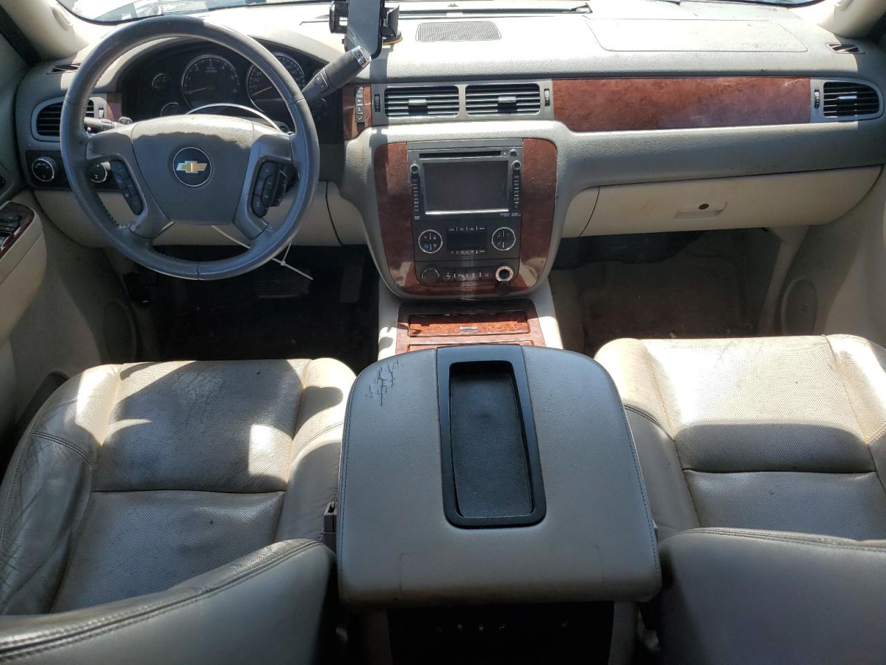 1GNSKCE02CR151765 2012 Chevrolet Tahoe K1500 Ltz