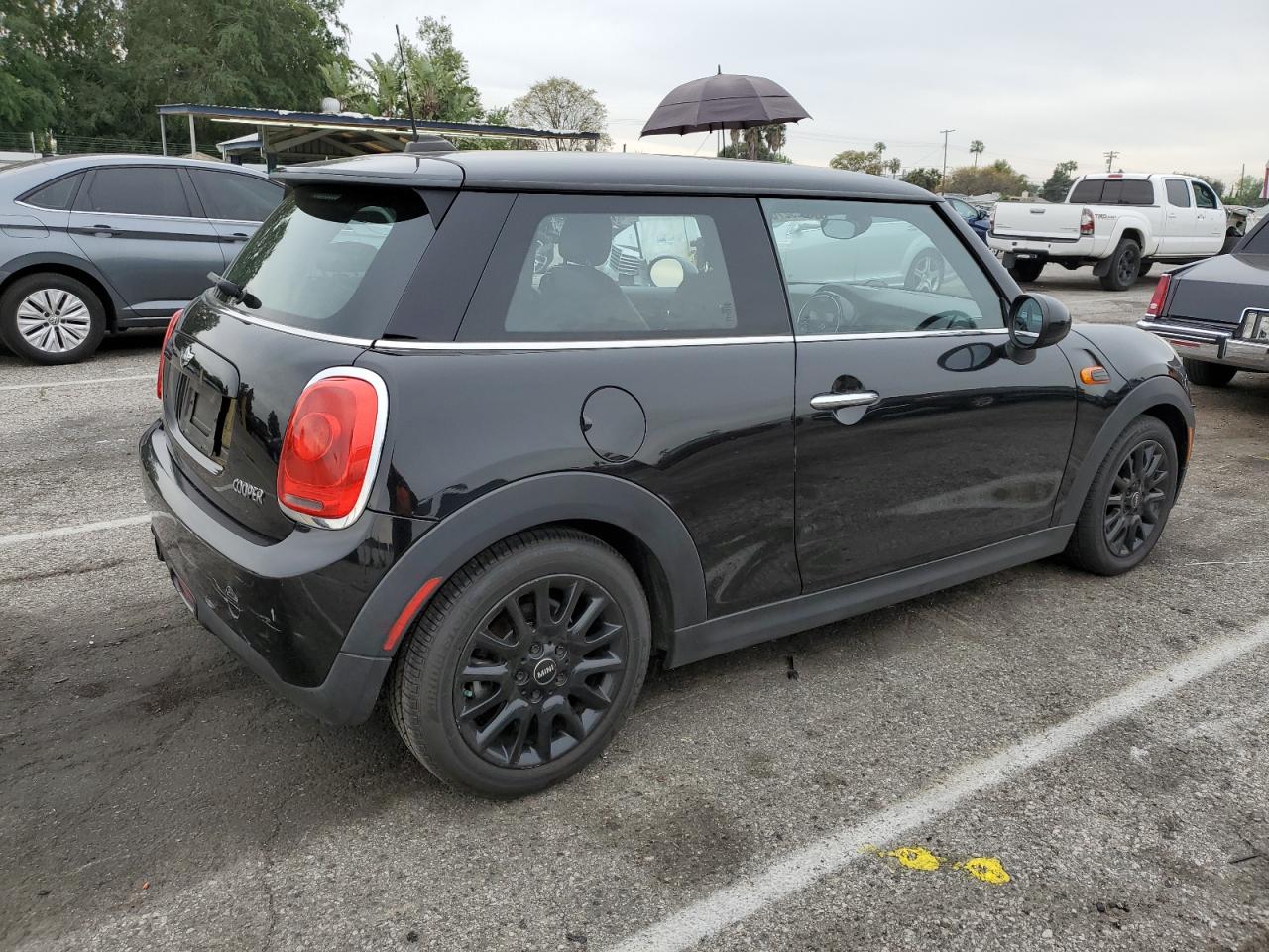 WMWXP5C55GT739238 2016 Mini Cooper