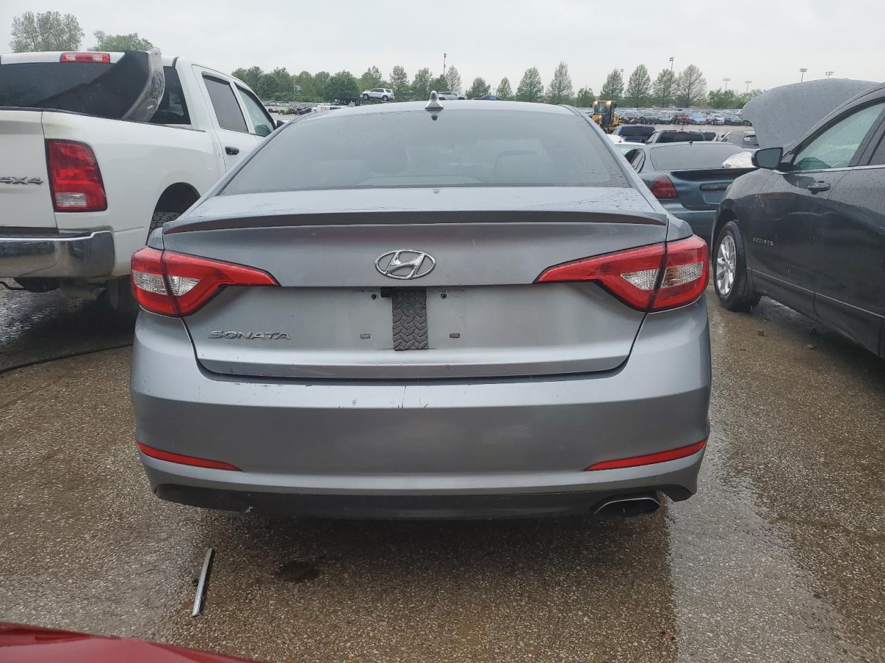 2017 Hyundai Sonata Se vin: 5NPE24AF6HH504819