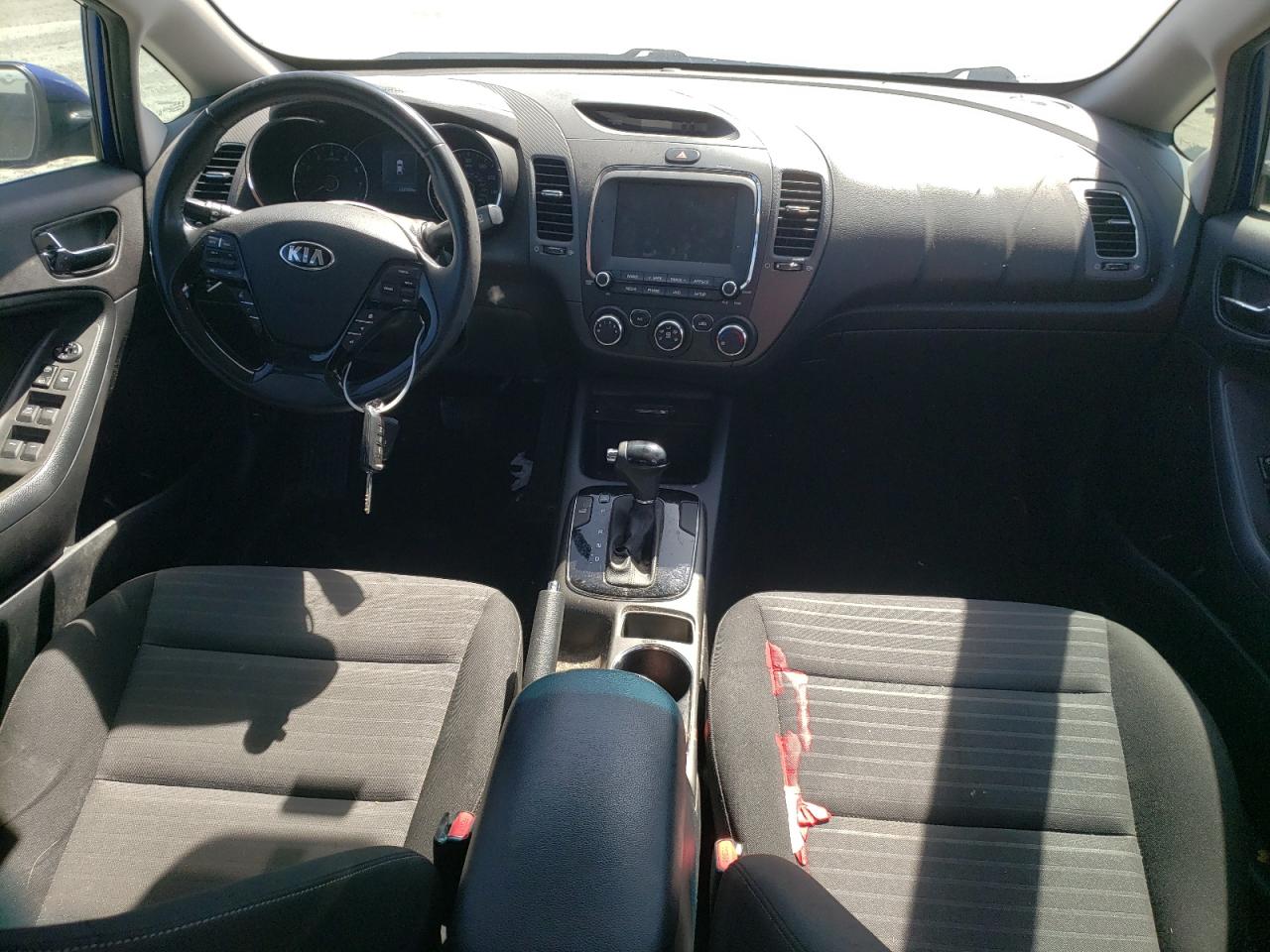 3KPFL4A73HE090302 2017 Kia Forte Lx