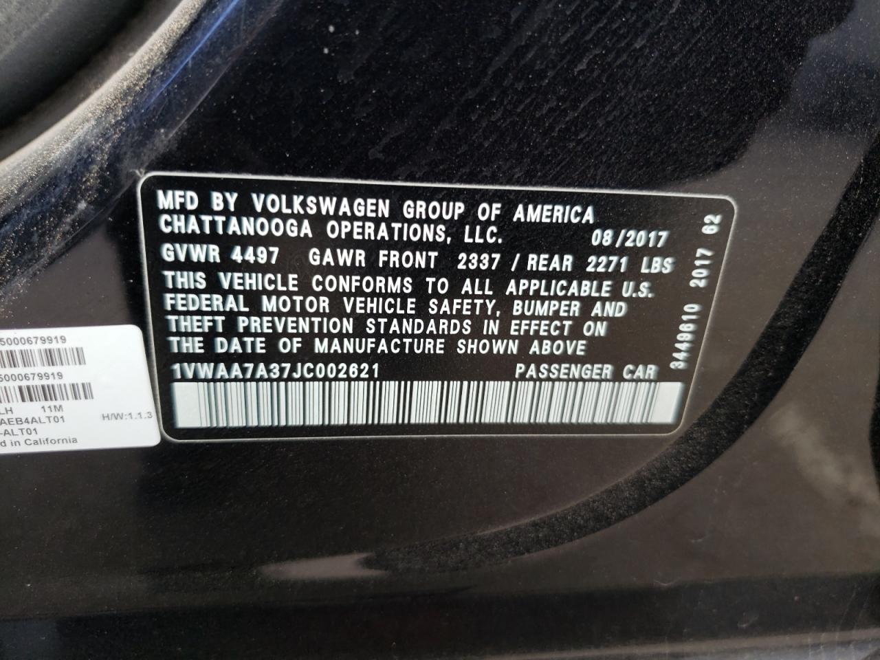 1VWAA7A37JC002621 2018 Volkswagen Passat S