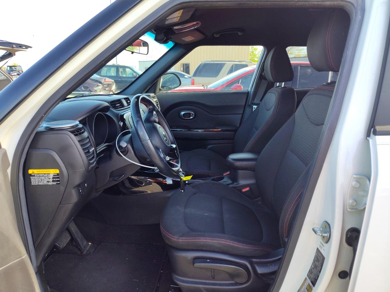 KNDJP3A58G7385532 2016 Kia Soul +