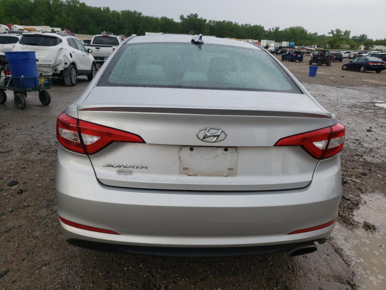 2017 Hyundai Sonata Se vin: 5NPE24AF6HH461681