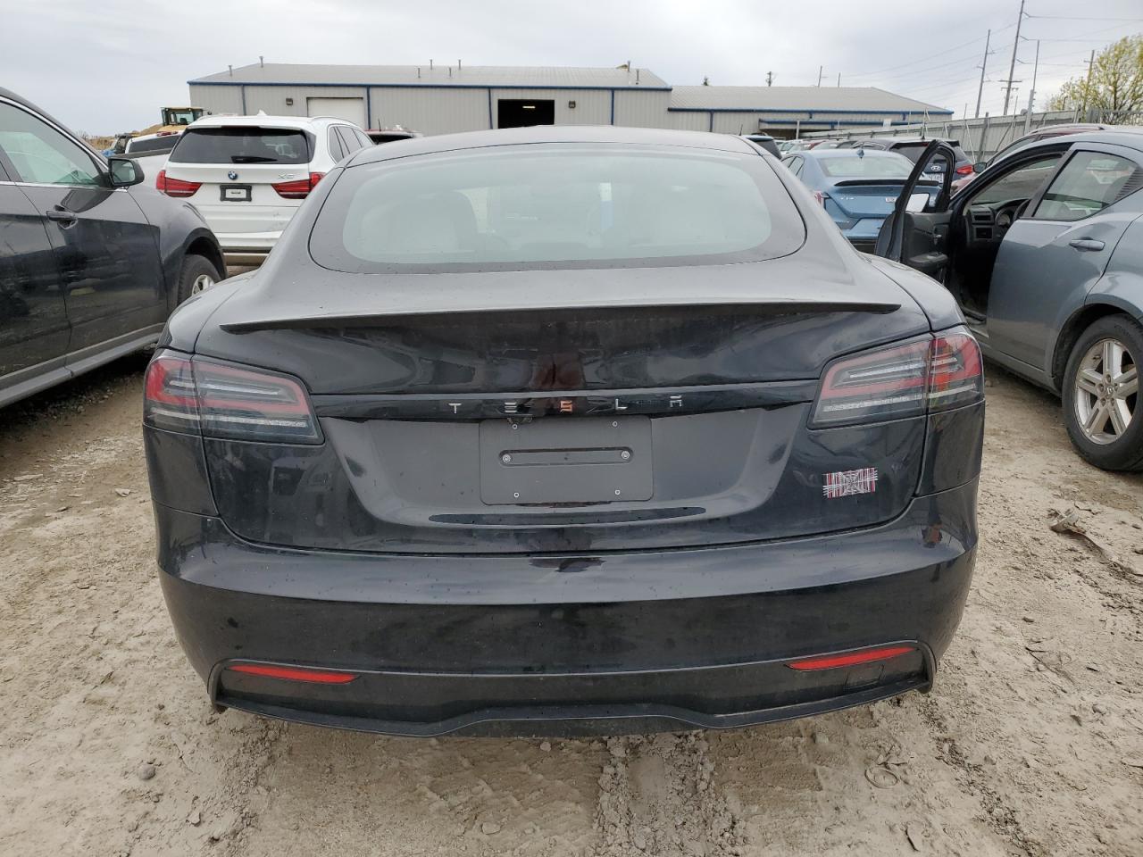 5YJSA1E69PF527880 2023 Tesla Model S