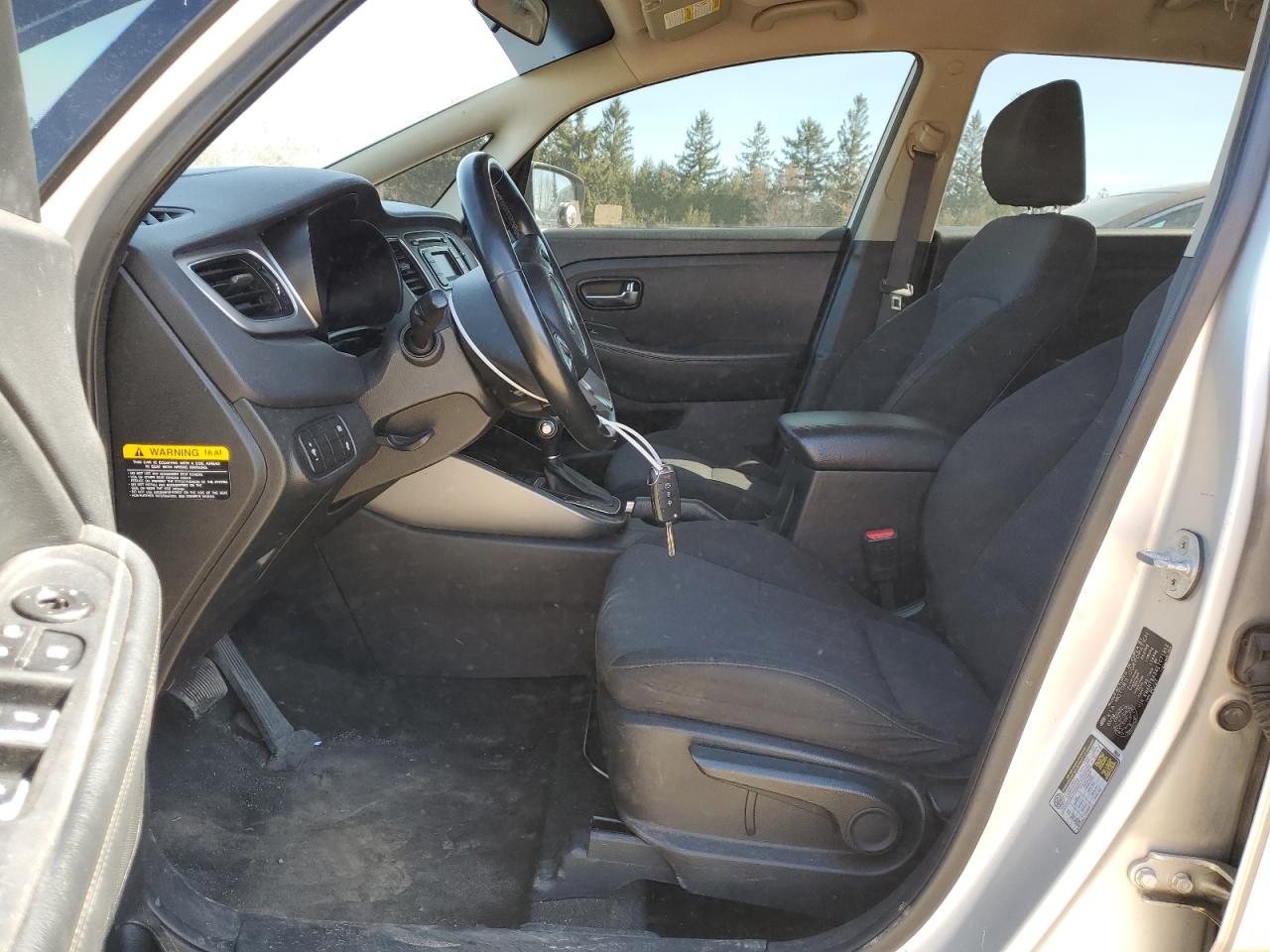 KNAHT8A34E7071862 2014 Kia Rondo