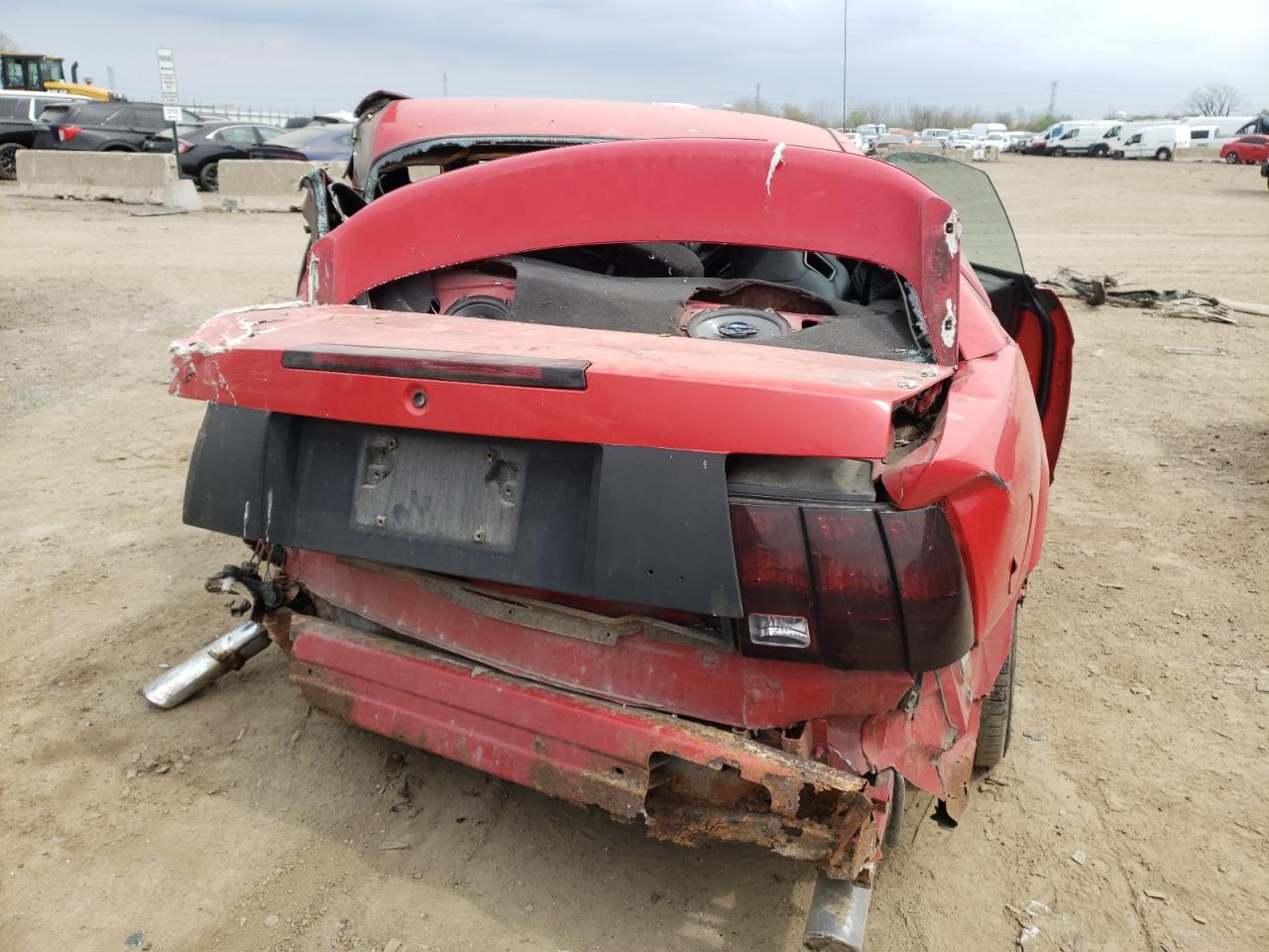 1FAFP4046XF167220 1999 Ford Mustang