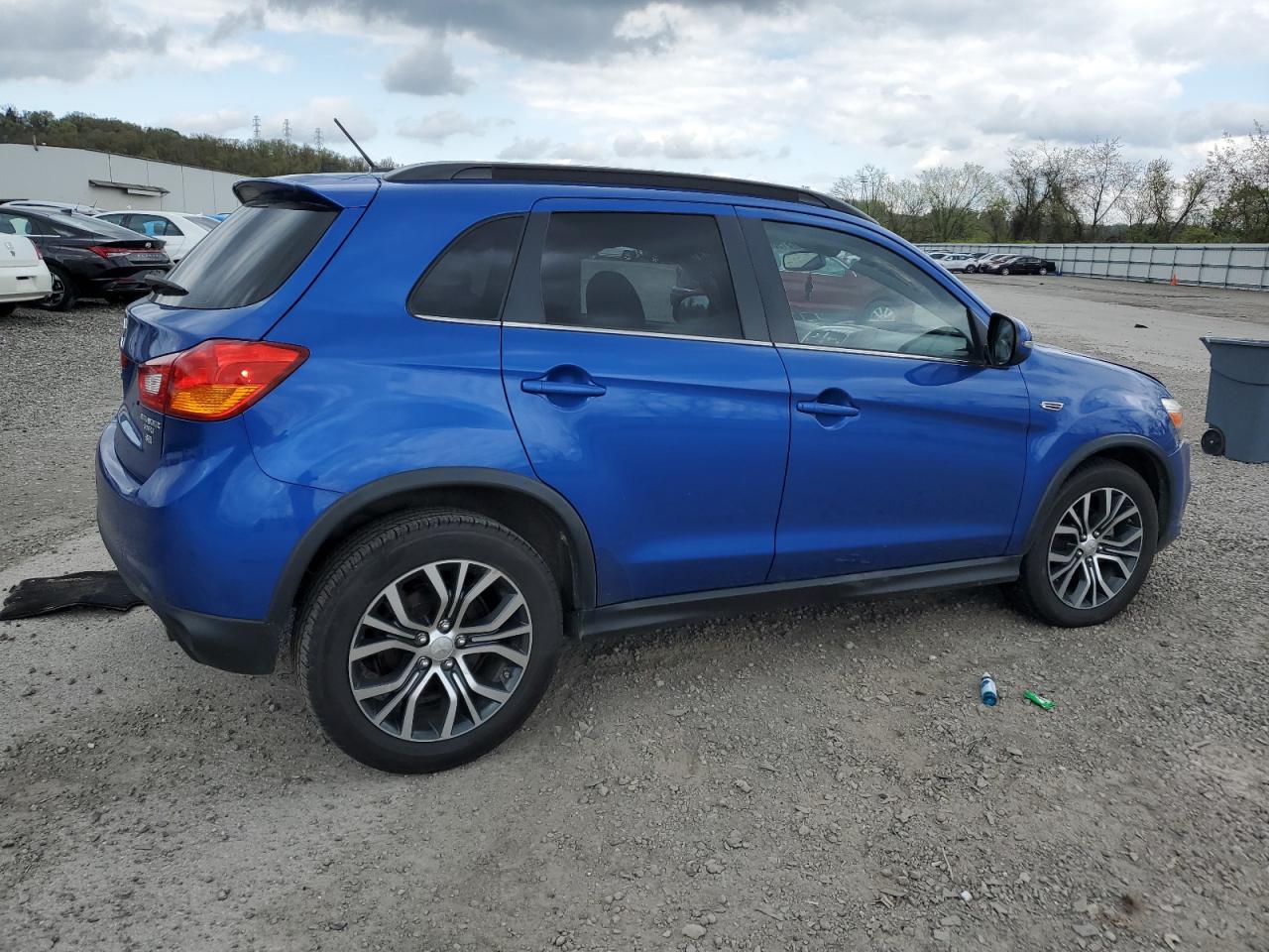 JA4AR4AWXGZ024195 2016 Mitsubishi Outlander Sport Sel