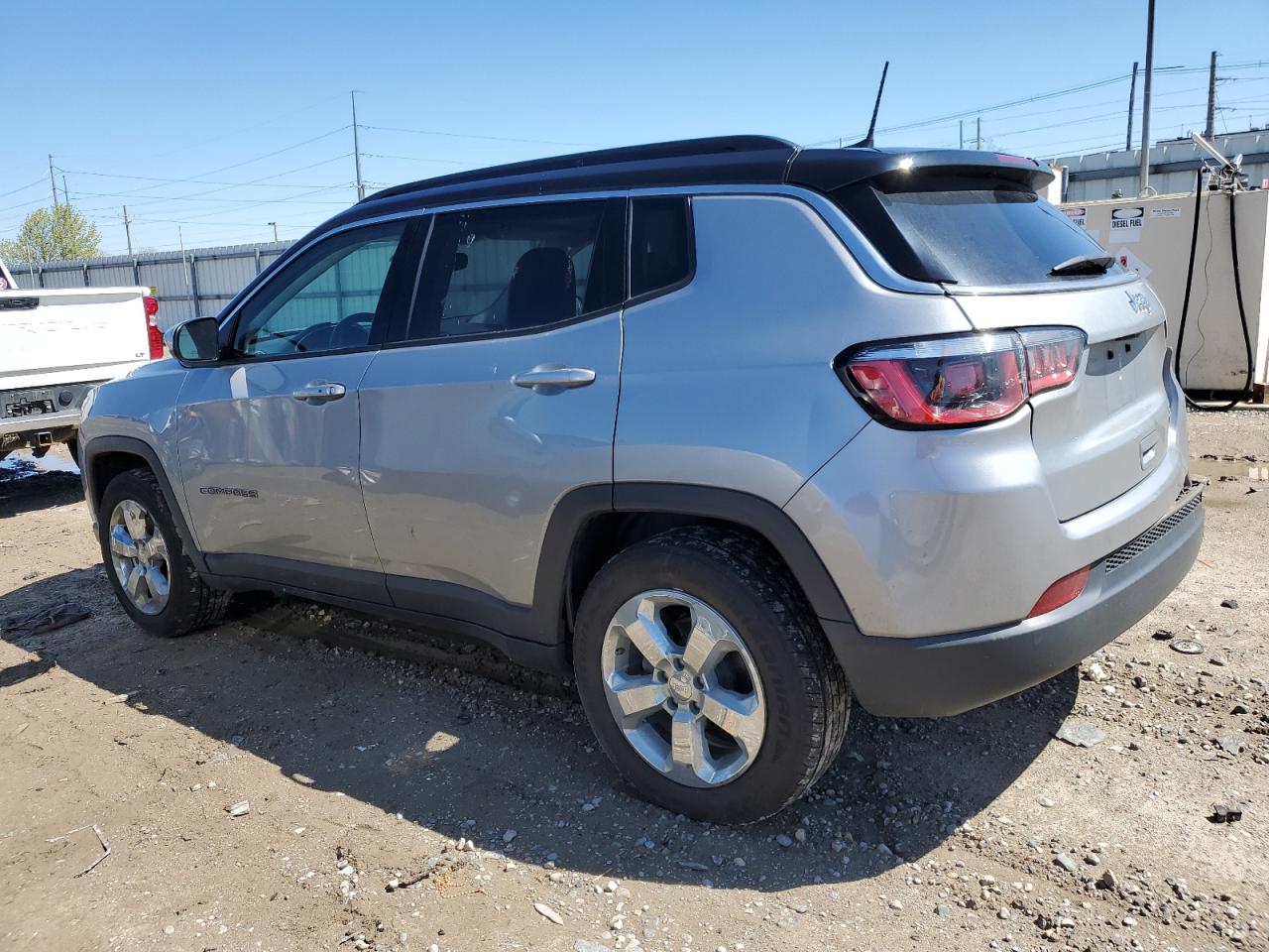 3C4NJCBBXJT227171 2018 Jeep Compass Latitude