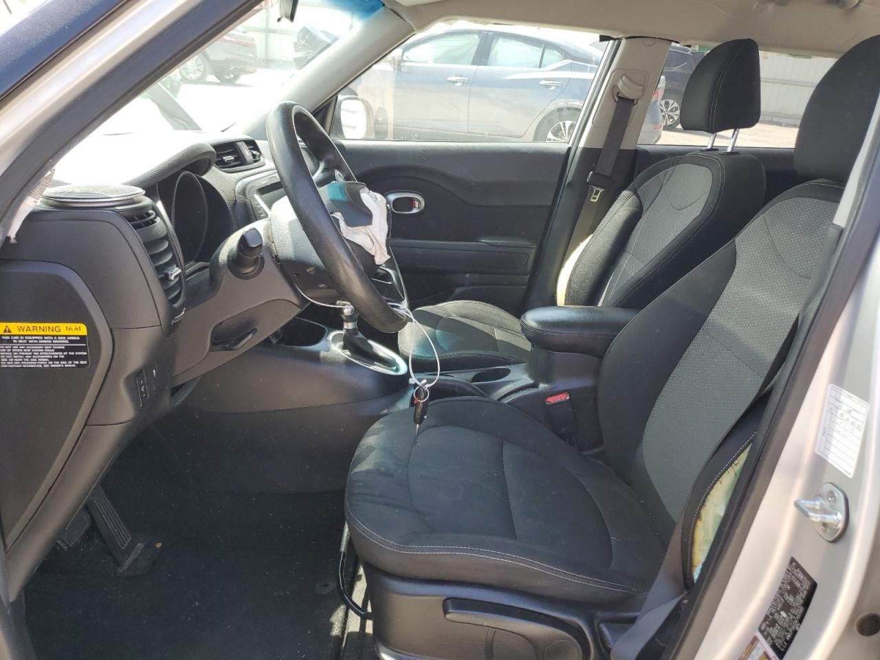 KNDJP3A55K7015910 2019 Kia Soul +