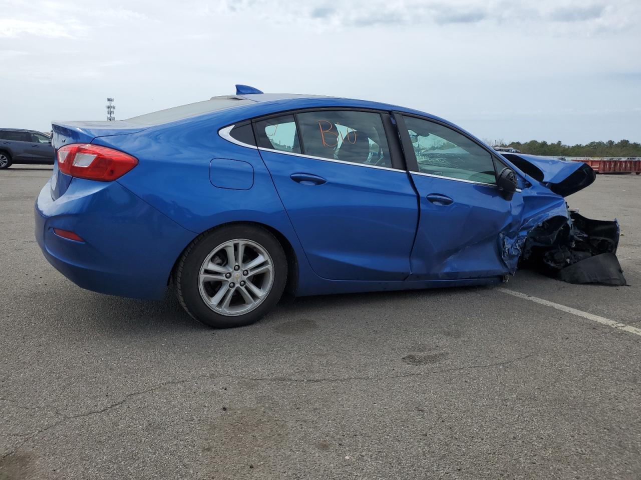 1G1BE5SM7H7163523 2017 Chevrolet Cruze Lt